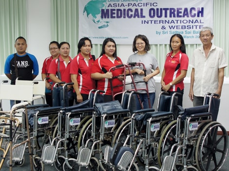 Donation of wheel chairs and commode chairs-min