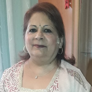 Sonia Tolu Melwani-min Sonia Tolu Melwani-min